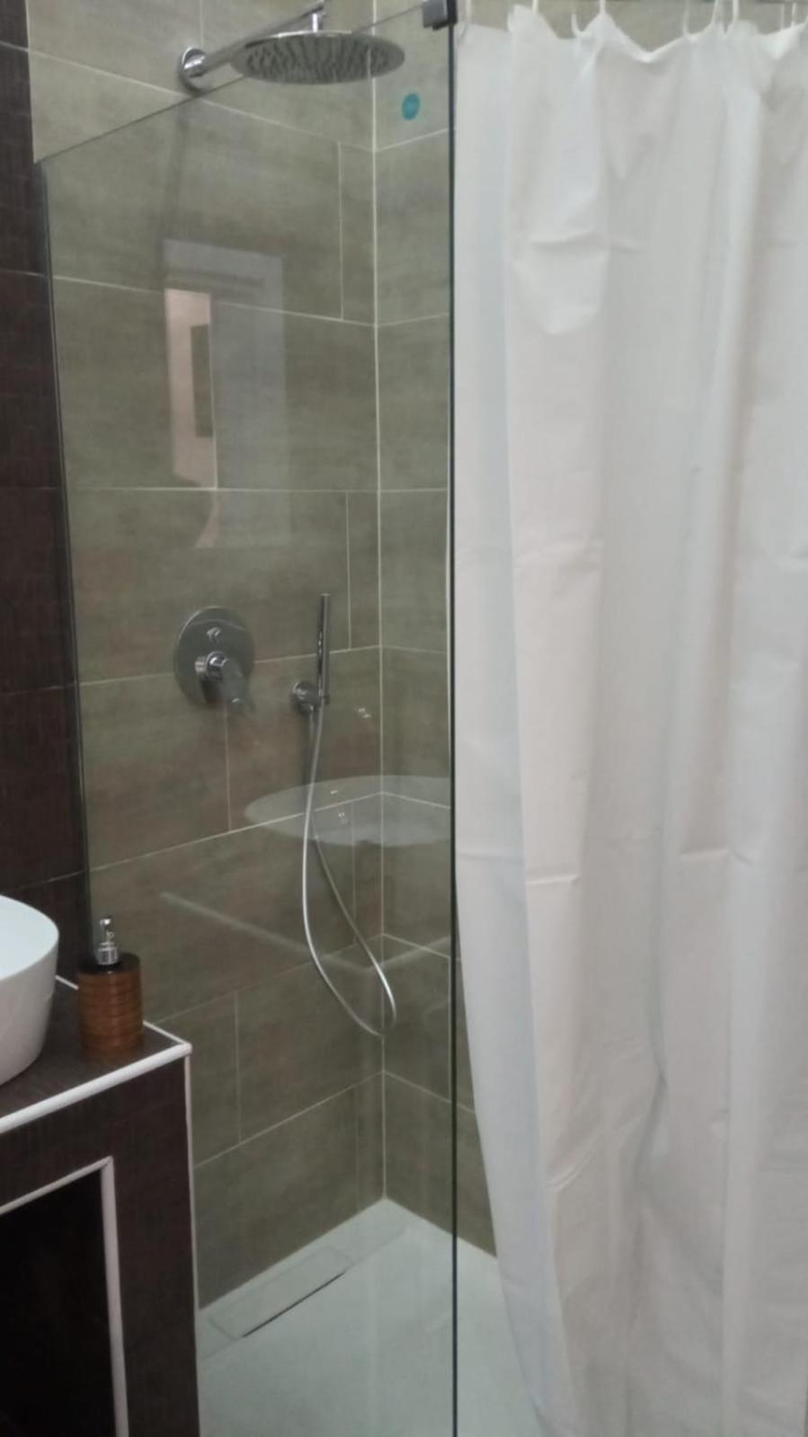 Mada'S Apartment Deluxe Барі Екстер'єр фото