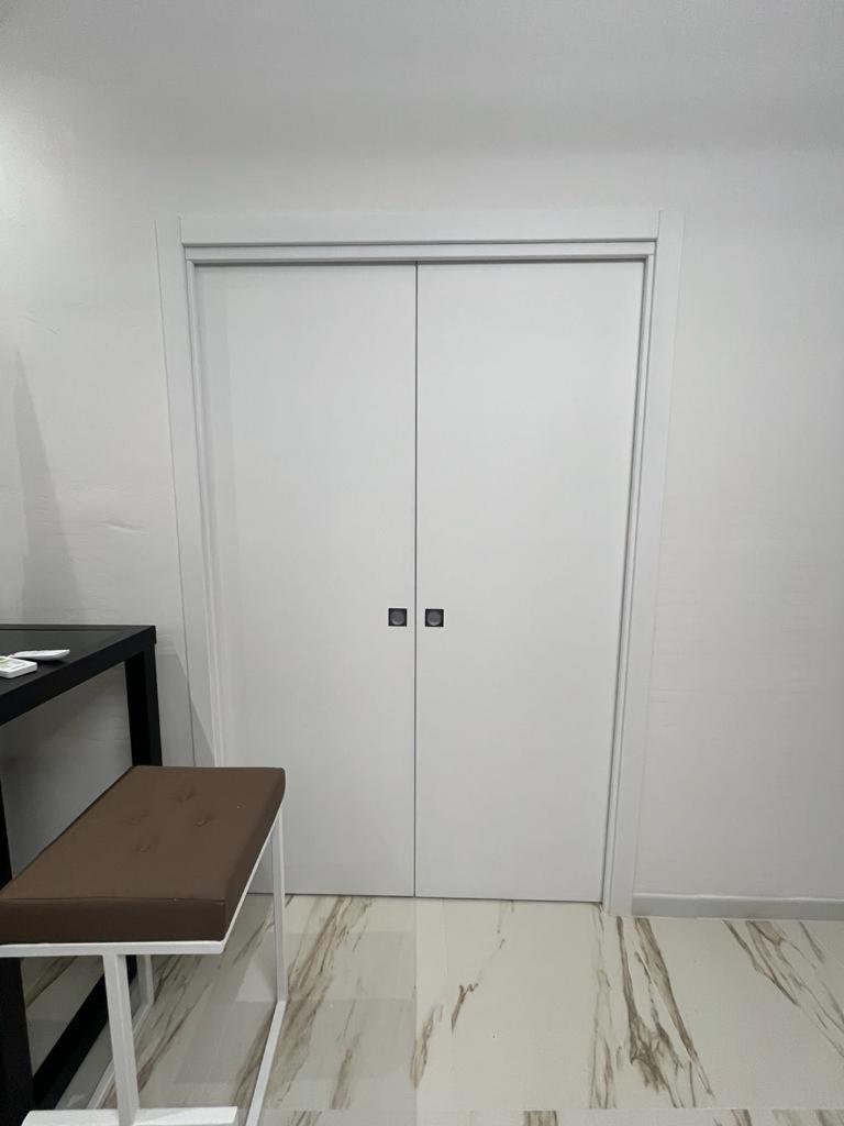 Mada'S Apartment Deluxe Барі Екстер'єр фото